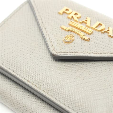 Prada wallet logo